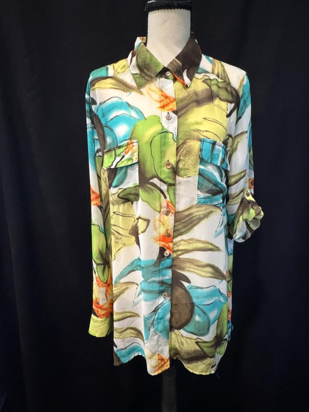 Quintessential Watercolor Floral-Print Tunic Blouse, Size L